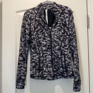 Lululemon zip jacket - size 8